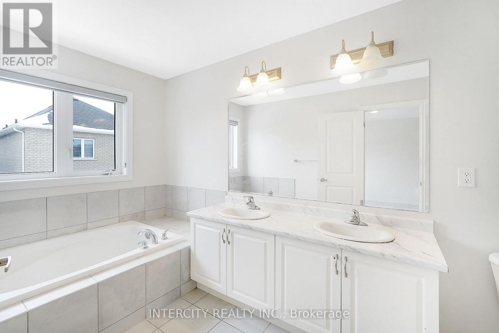 4 Gosset Road, Brampton, Ontario  L6A 5J9 - Photo 28 - W12793754