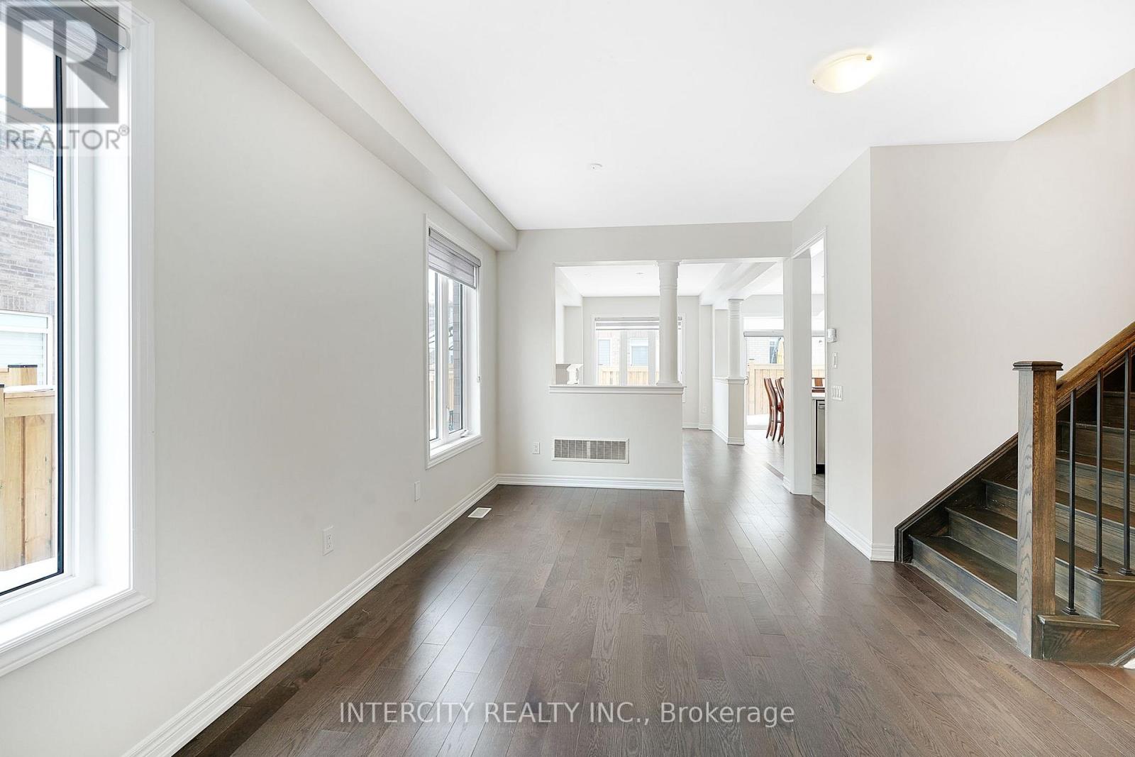 4 Gosset Road, Brampton, Ontario  L6A 5J9 - Photo 9 - W12793754