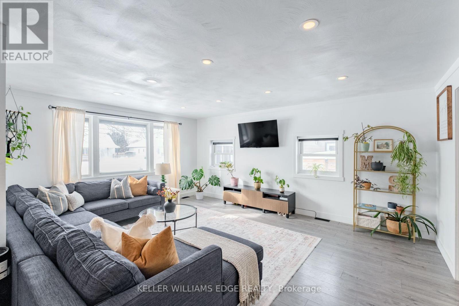 79 Wood Street, Brantford, Ontario  N3R 2L1 - Photo 14 - X12793458