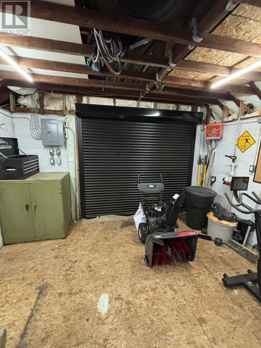 79 Wood Street, Brantford, Ontario  N3R 2L1 - Photo 38 - X12793458