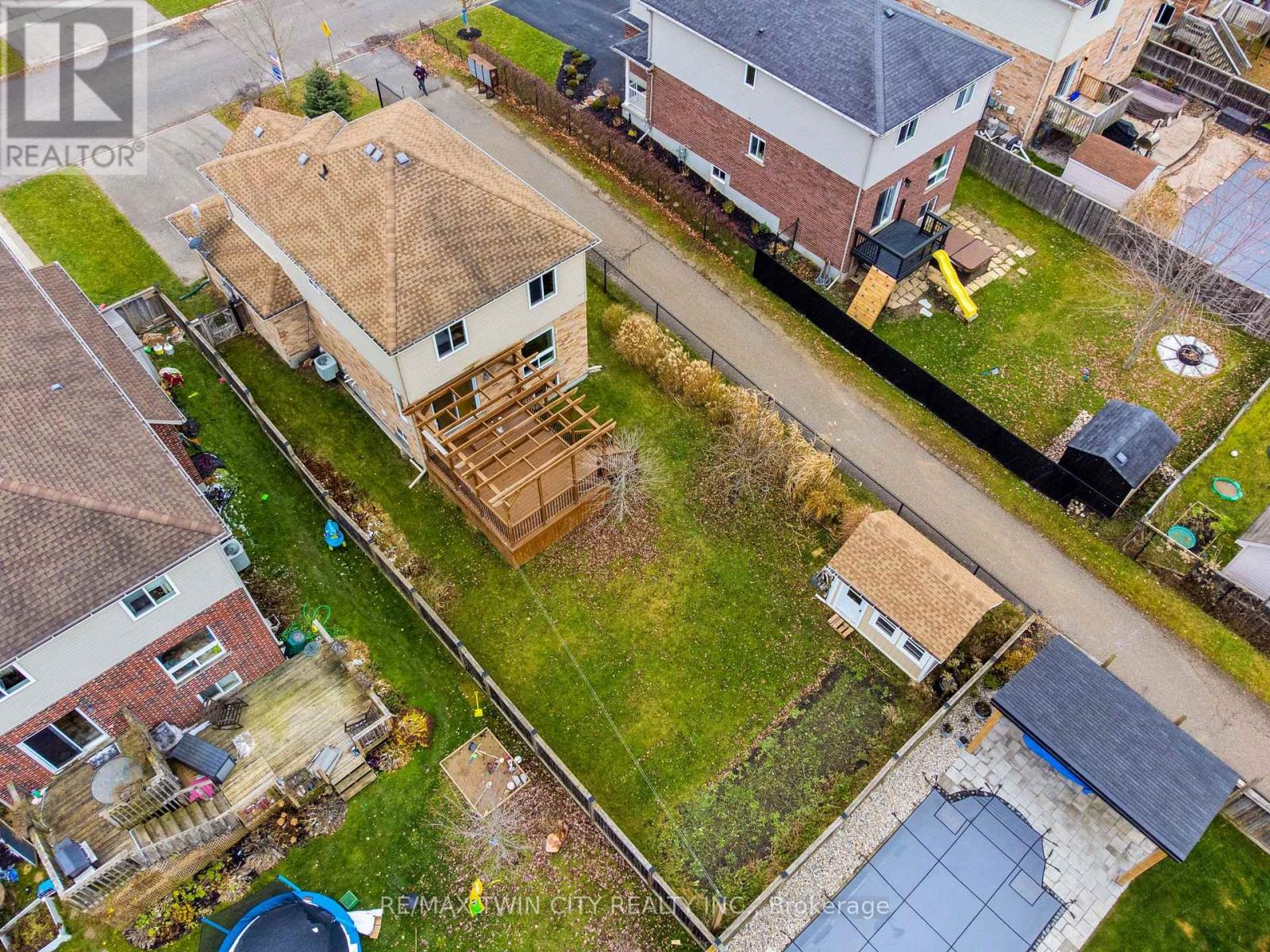 139 Ferris Drive, Wellesley, Ontario  N0B 2T0 - Photo 46 - X12793578