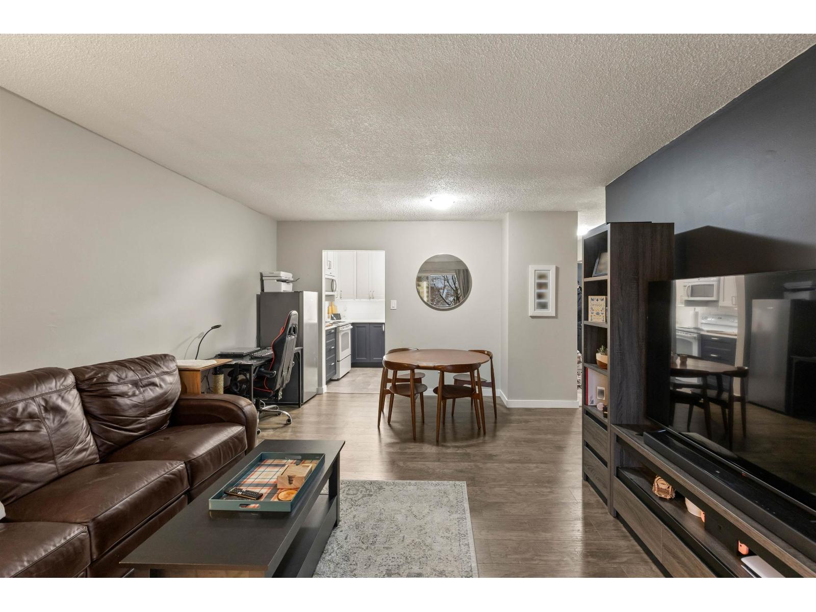 217 33400 Bourquin Place, Abbotsford, British Columbia  V2S 5G3 - Photo 9 - R3089625