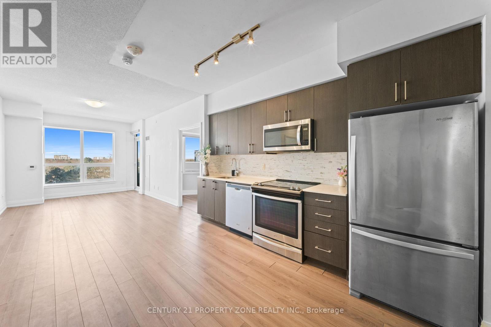 710 - 3121 Sheppard Avenue E, Toronto (Tam O'shanter-Sullivan), Ontario  M1T 0B6 - Photo 4 - E12773940