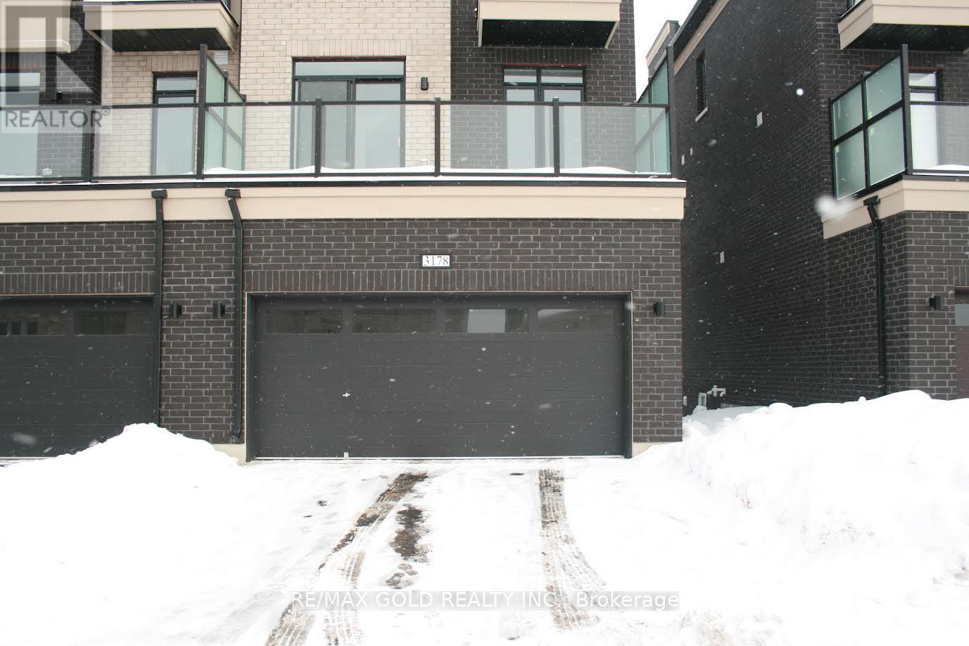 3178 Sixth Line, Oakville, Ontario  L6M 5T2 - Photo 2 - W12767476