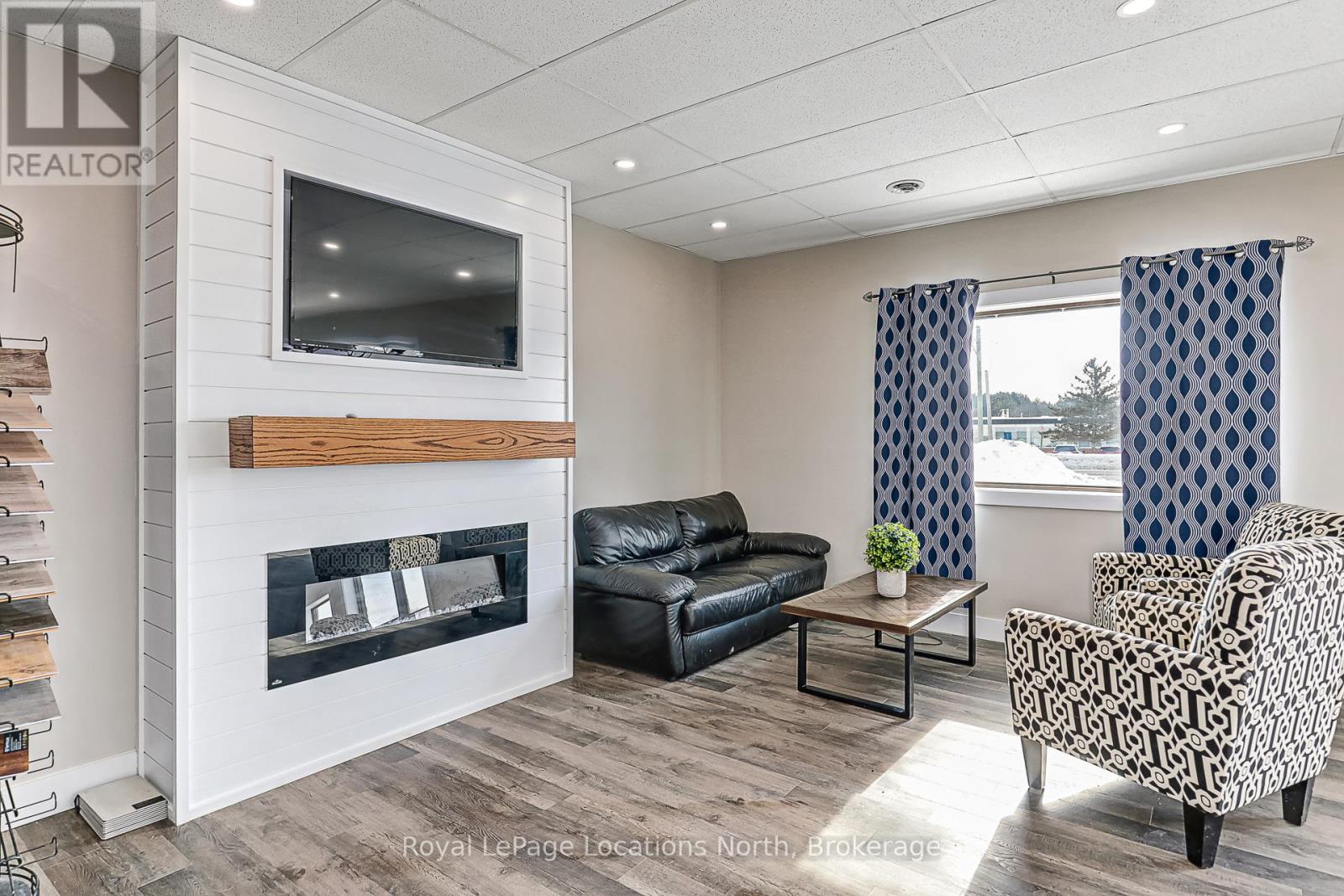 5206 9 County Road, Clearview, Ontario  L0M 1N0 - Photo 7 - S12793860