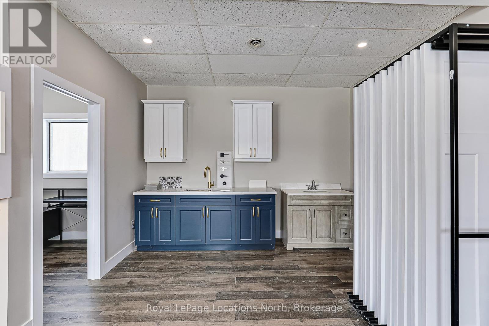 5206 9 County Road, Clearview, Ontario  L0M 1N0 - Photo 8 - S12793860