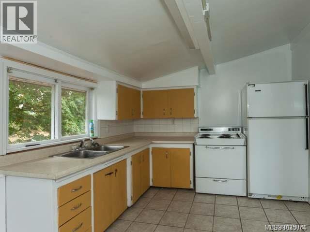 556 Kennedy St, Nanaimo, British Columbia  V9R 2J7 - Photo 3 - 1025874
