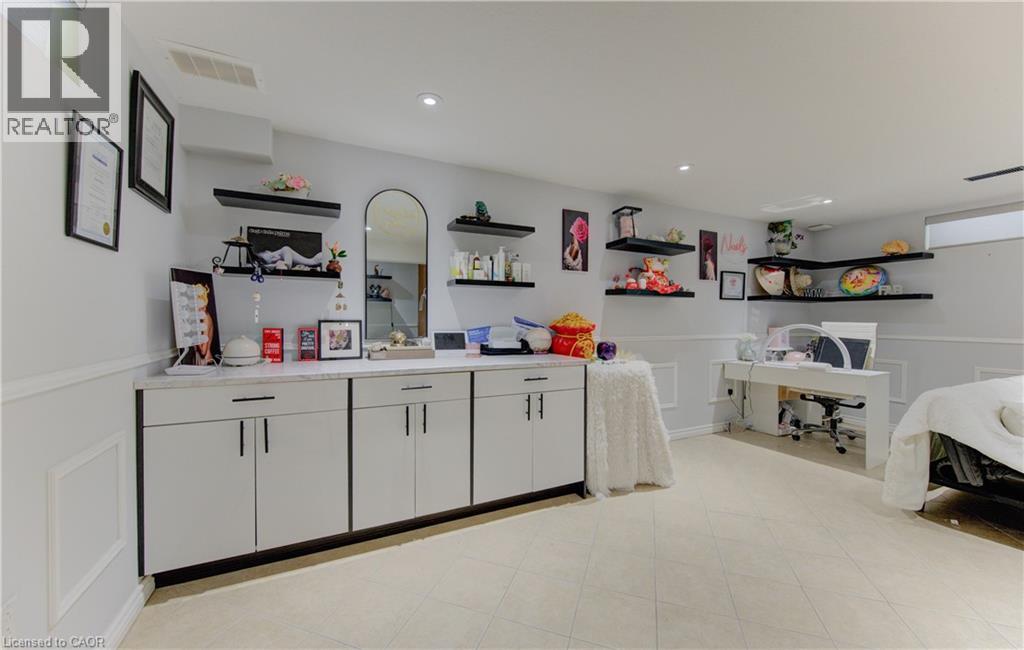 43 Seabrook Drive, Kitchener, Ontario  N2R 1Y1 - Photo 40 - 40804916