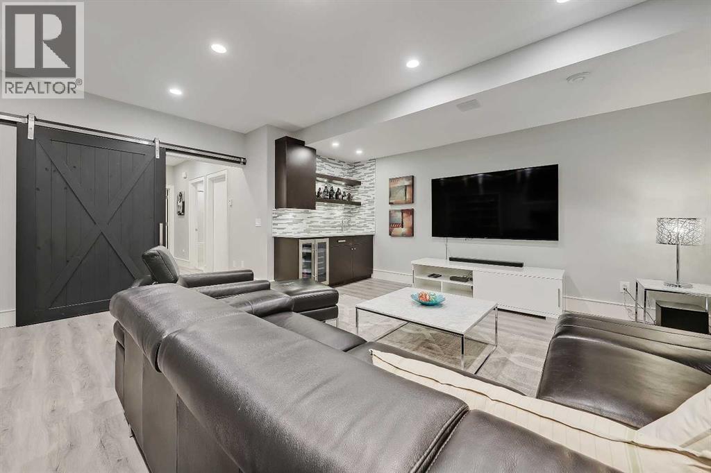 2110 27 Avenue Sw, Calgary, Alberta  T2T 1H7 - Photo 28 - A2284337