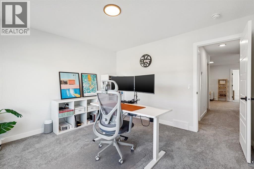 170 Creekstone Path Sw, Calgary, Alberta  T2X 4P8 - Photo 40 - A2285765