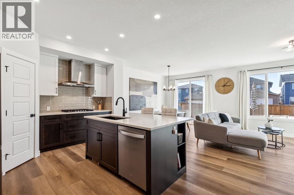 170 Creekstone Path Sw, Calgary, Alberta  T2X 4P8 - Photo 7 - A2285765