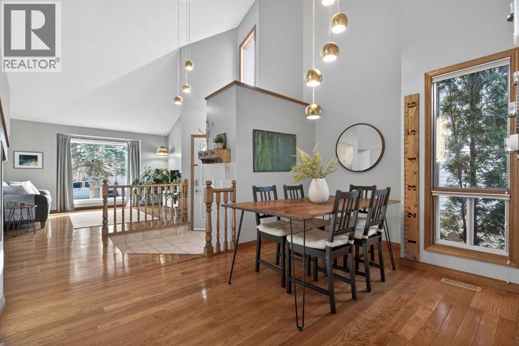 28 Mckerrell Close Se, Calgary, Alberta  T2Z 1M7 - Photo 9 - A2286466