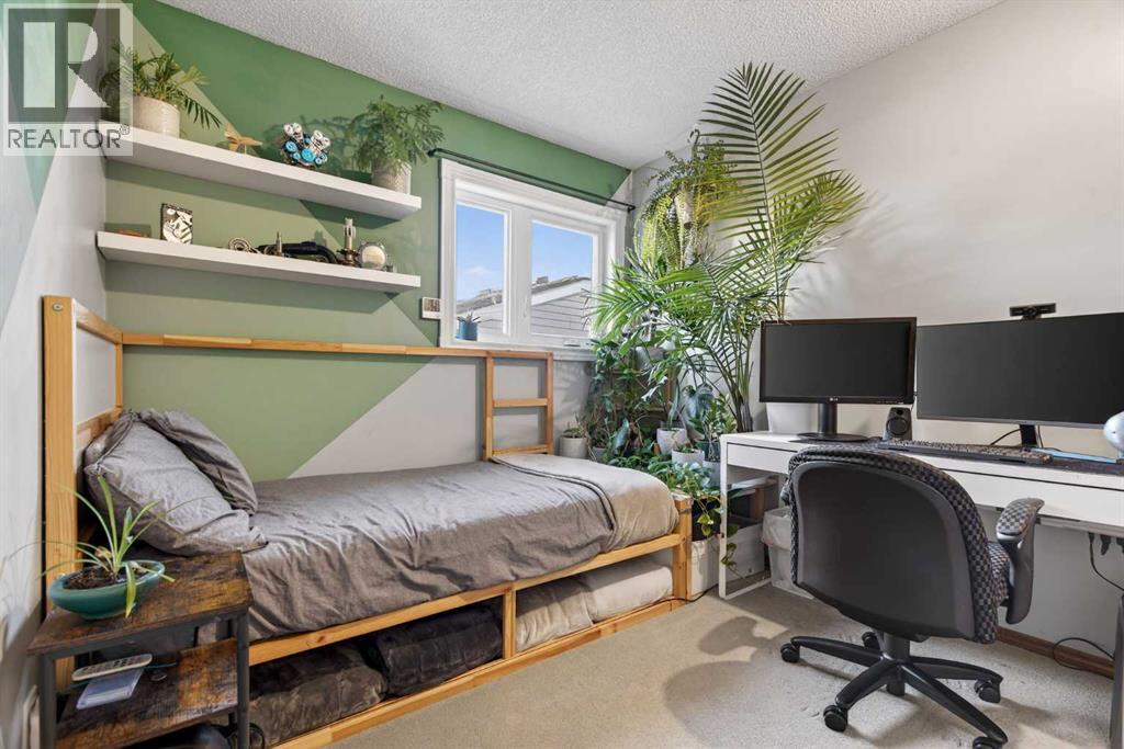 28 Mckerrell Close Se, Calgary, Alberta  T2Z 1M7 - Photo 24 - A2286466