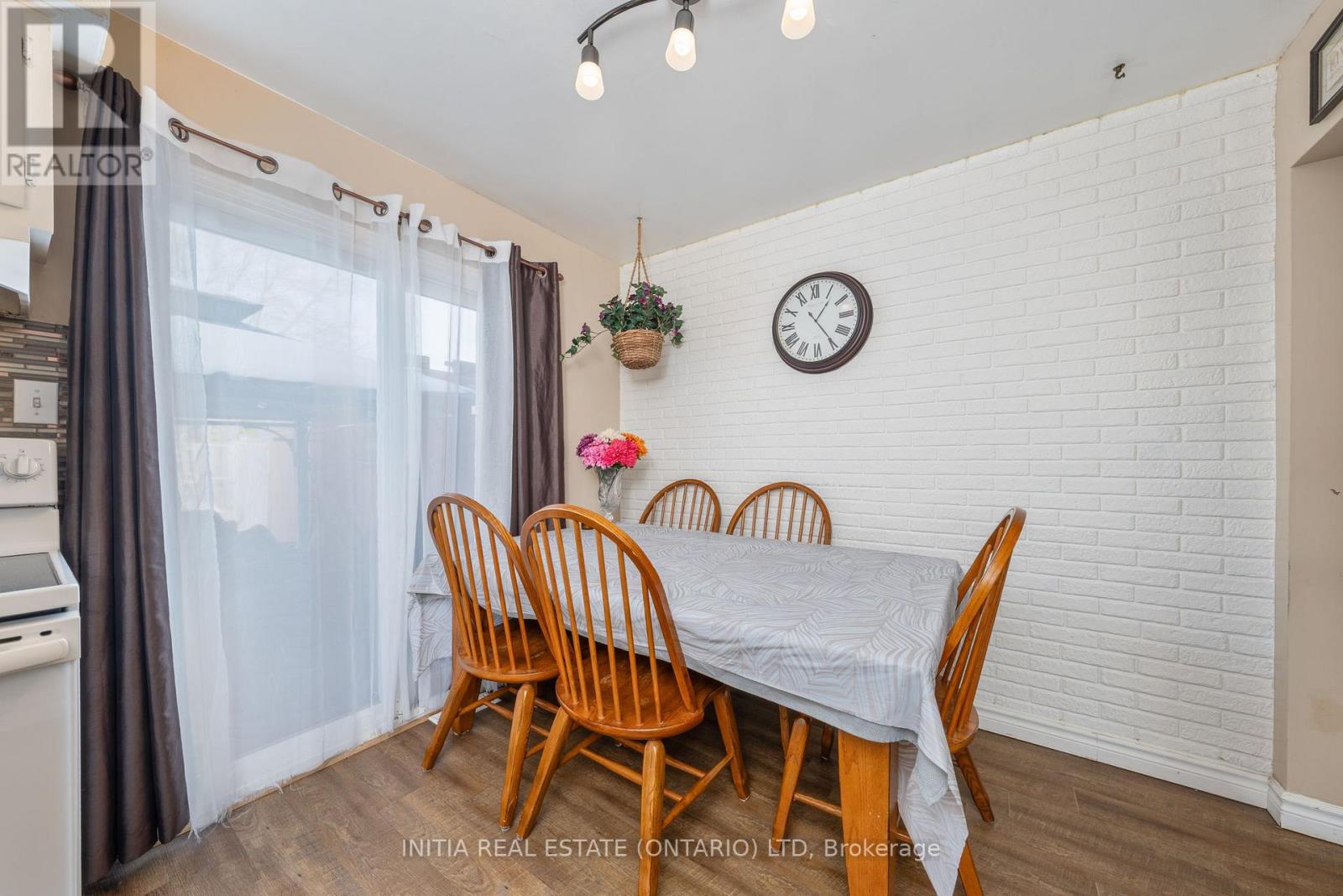 862 Assiniboine Crescent, Sarnia, Ontario  N7T 7C5 - Photo 12 - X12793838