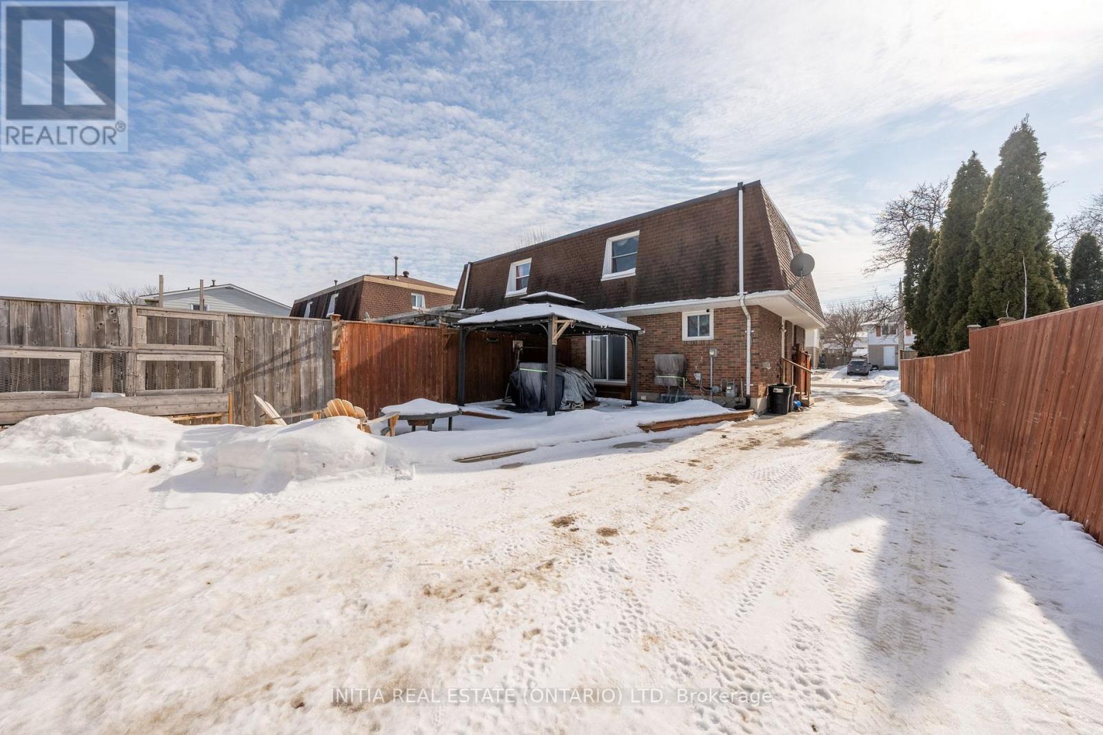 862 Assiniboine Crescent, Sarnia, Ontario  N7T 7C5 - Photo 4 - X12793838
