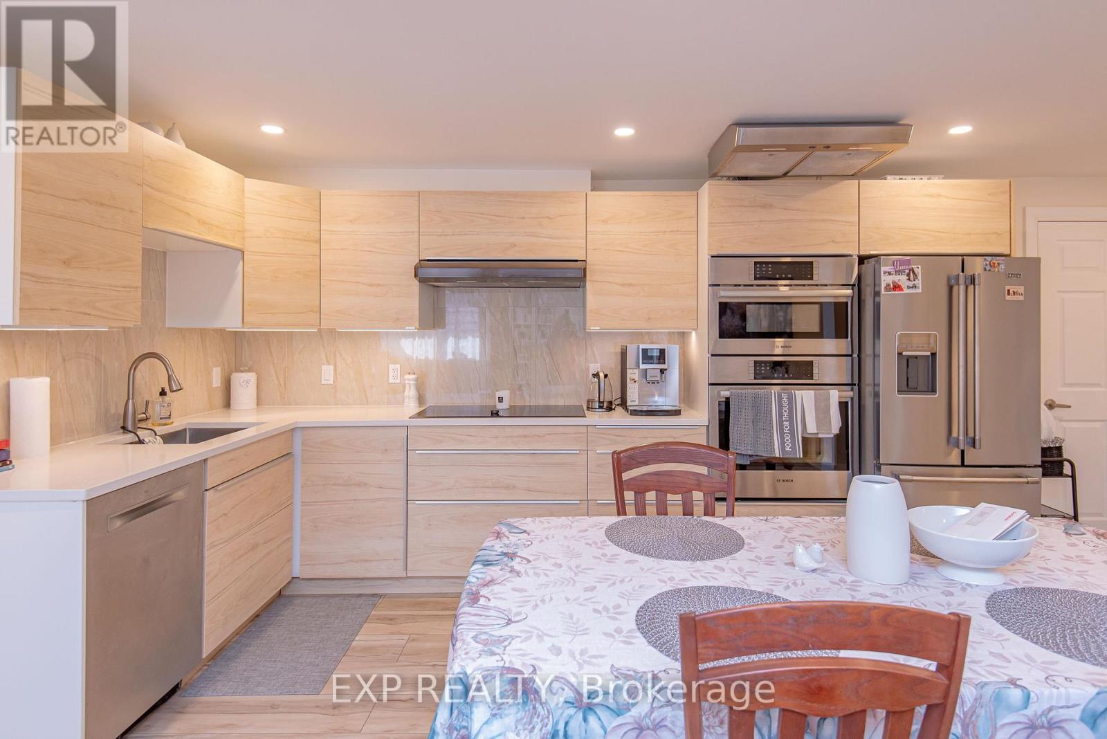 1473 Rosebella Avenue W, Ottawa, Ontario  K1T 1E5 - Photo 35 - X12793840