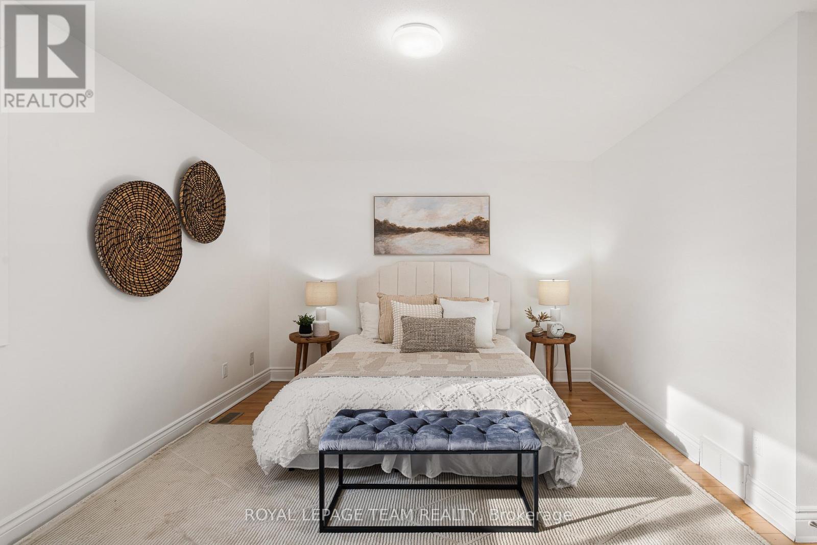 8 Homestead Street, Ottawa, Ontario  K2E 7N8 - Photo 32 - X12793870