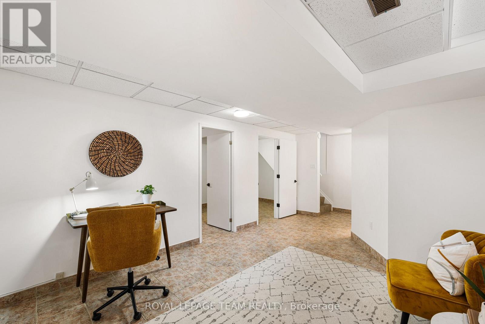 8 Homestead Street, Ottawa, Ontario  K2E 7N8 - Photo 38 - X12793870