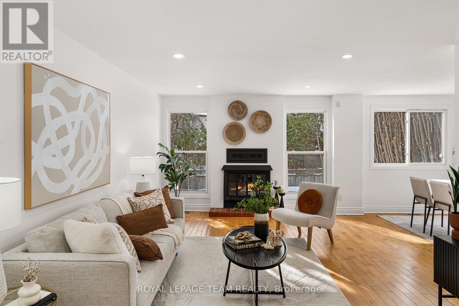 8 Homestead Street, Ottawa, Ontario  K2E 7N8 - Photo 6 - X12793870