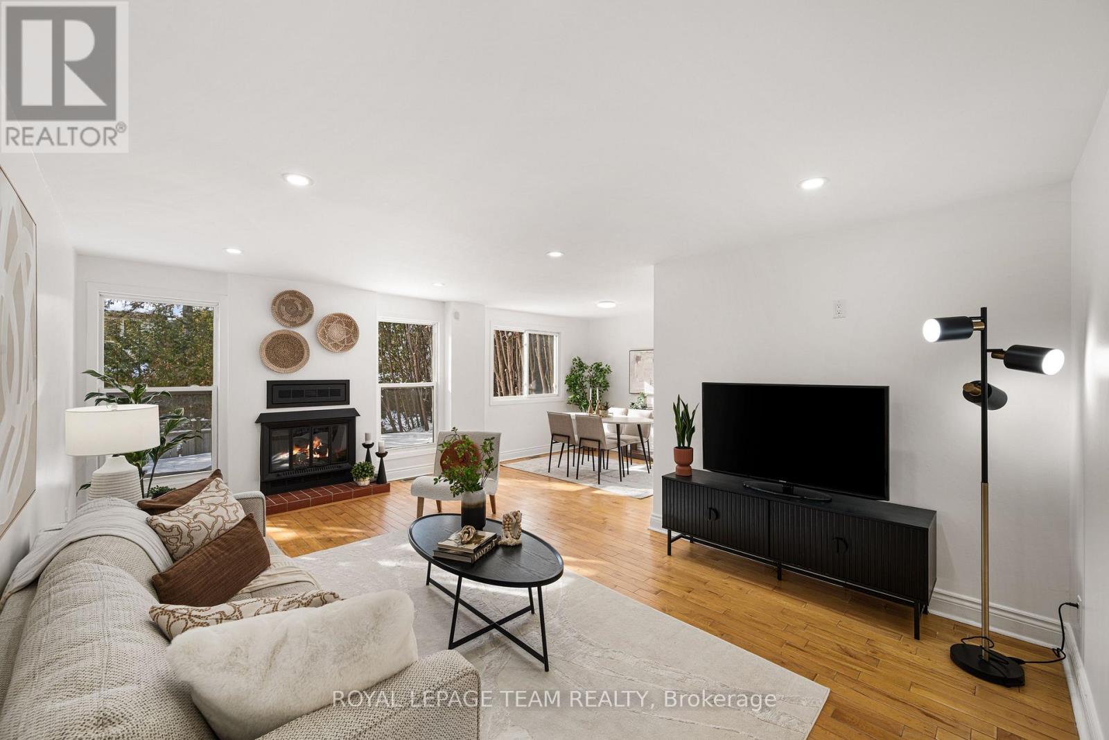 8 Homestead Street, Ottawa, Ontario  K2E 7N8 - Photo 8 - X12793870