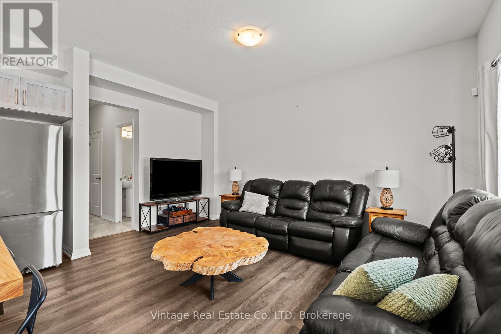 46 Samuel Avenue, Pelham, Ontario  L3B 5N5 - Photo 6 - X12793844