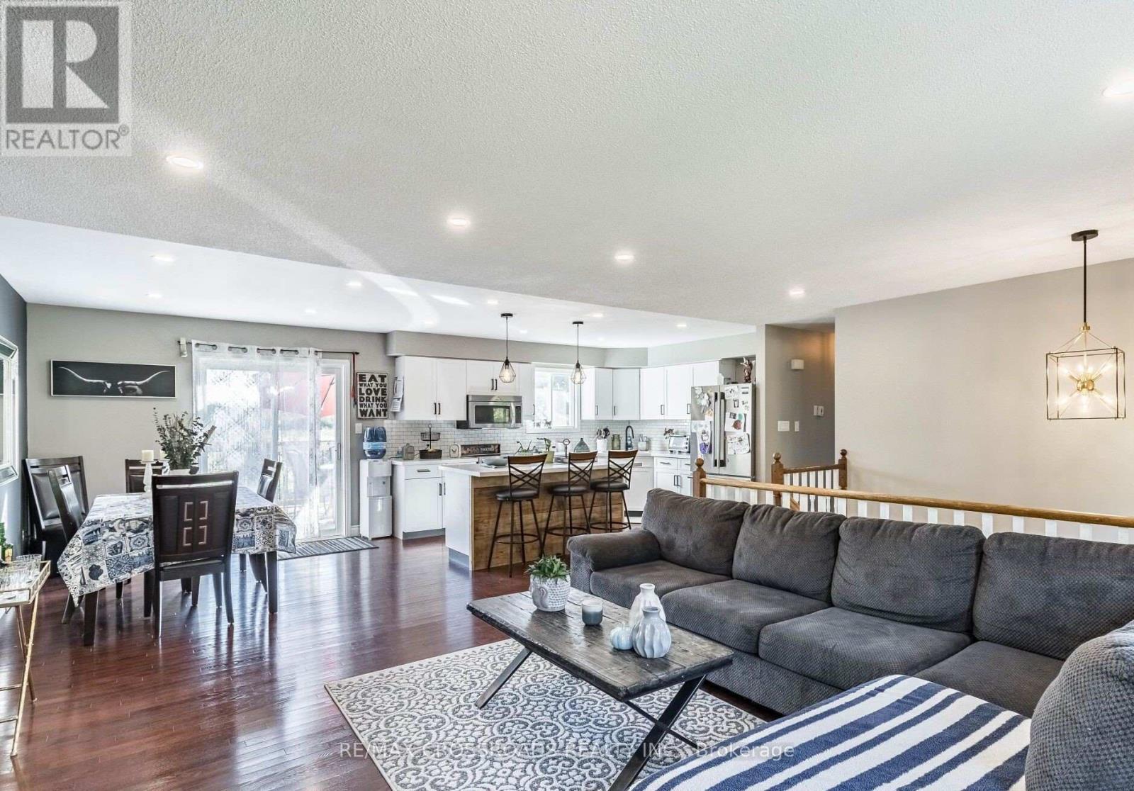 7093 Concession 3 Road, Adjala-Tosorontio, Ontario  L0M 1M0 - Photo 14 - N12777346