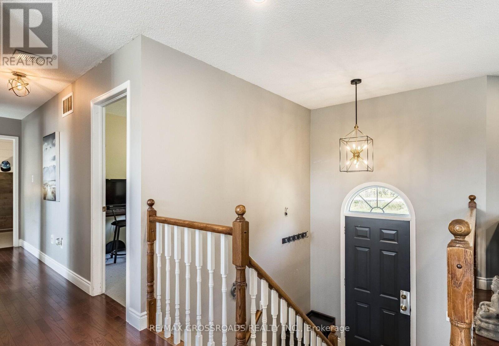 7093 Concession 3 Road, Adjala-Tosorontio, Ontario  L0M 1M0 - Photo 21 - N12777346