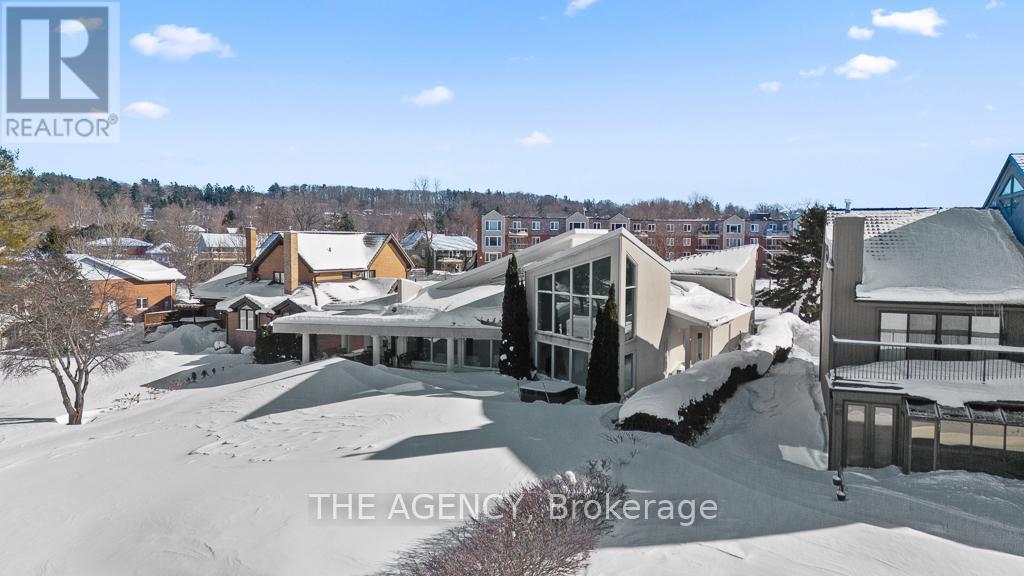 10 Beck Boulevard, Penetanguishene, Ontario  L9M 1C3 - Photo 34 - S12782394