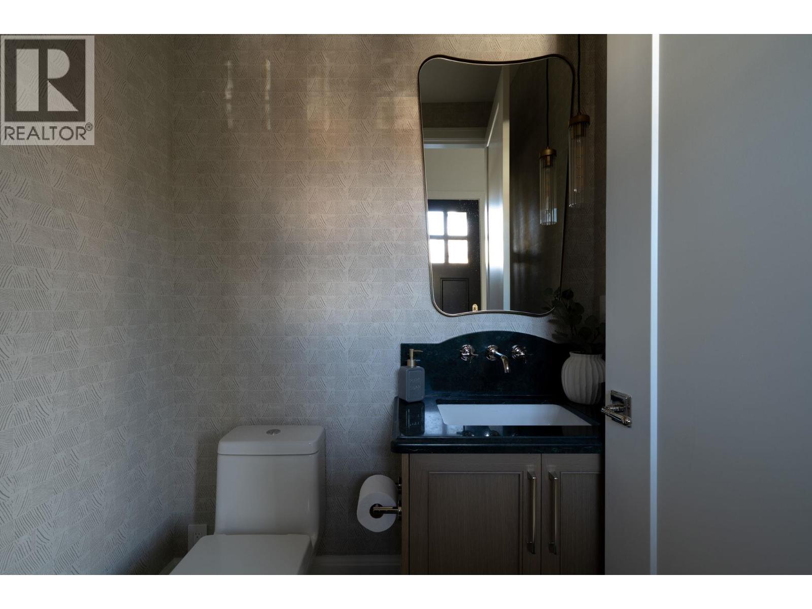 1 864 E 16th Avenue, Vancouver, British Columbia  V5T 2V6 - Photo 14 - R3090243