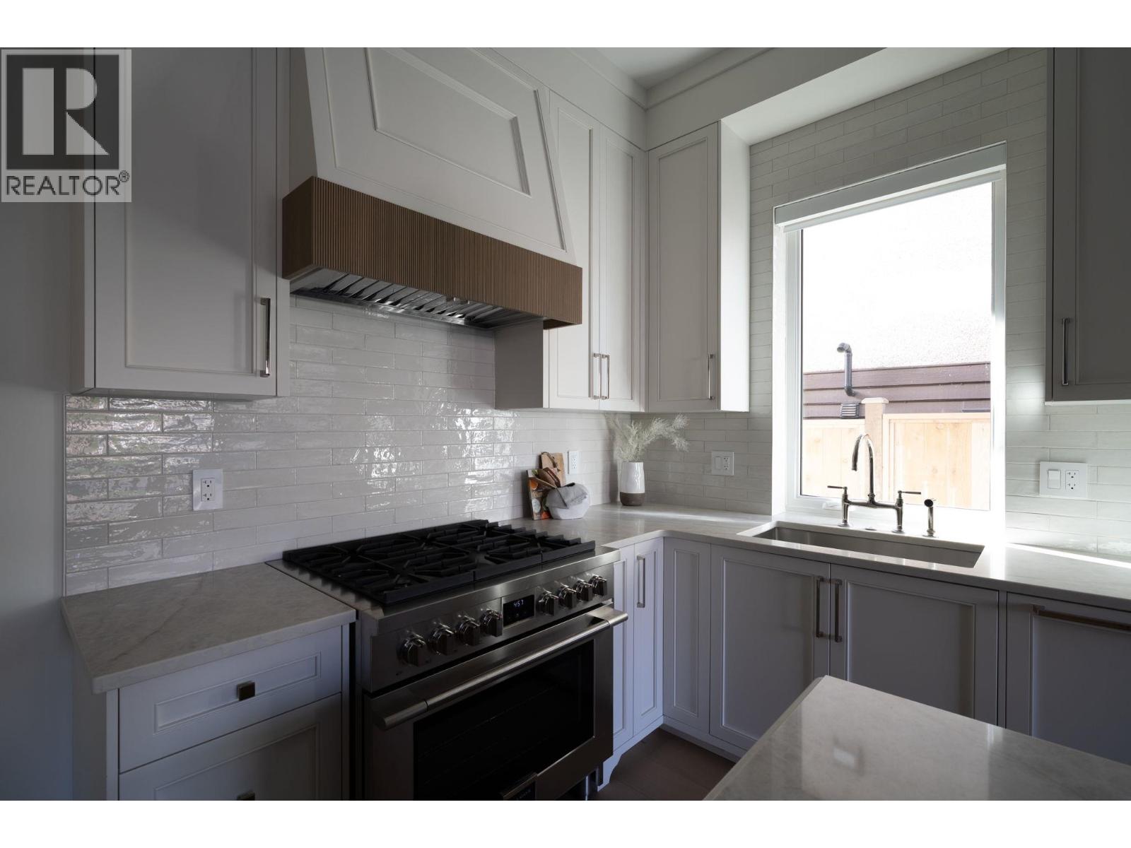 1 864 E 16th Avenue, Vancouver, British Columbia  V5T 2V6 - Photo 8 - R3090243