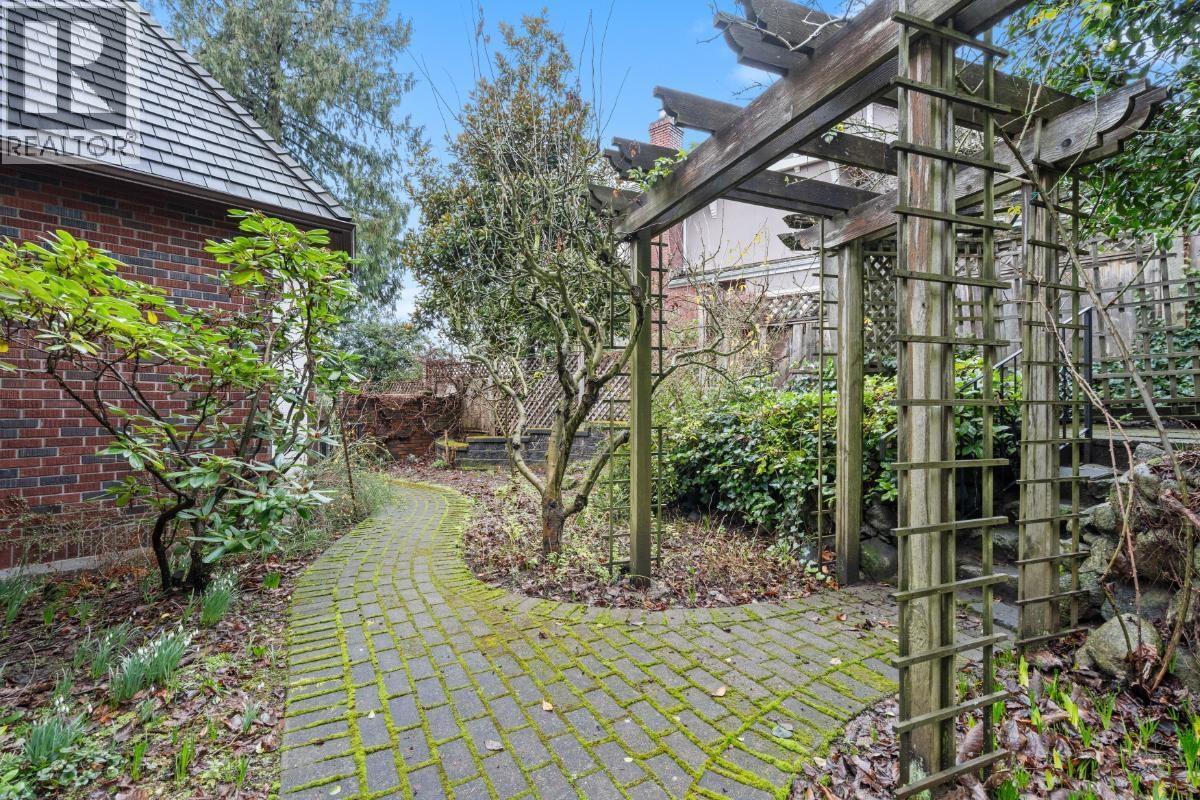 5584 Maple Street, Vancouver, British Columbia  V6M 3T7 - Photo 23 - R3090259