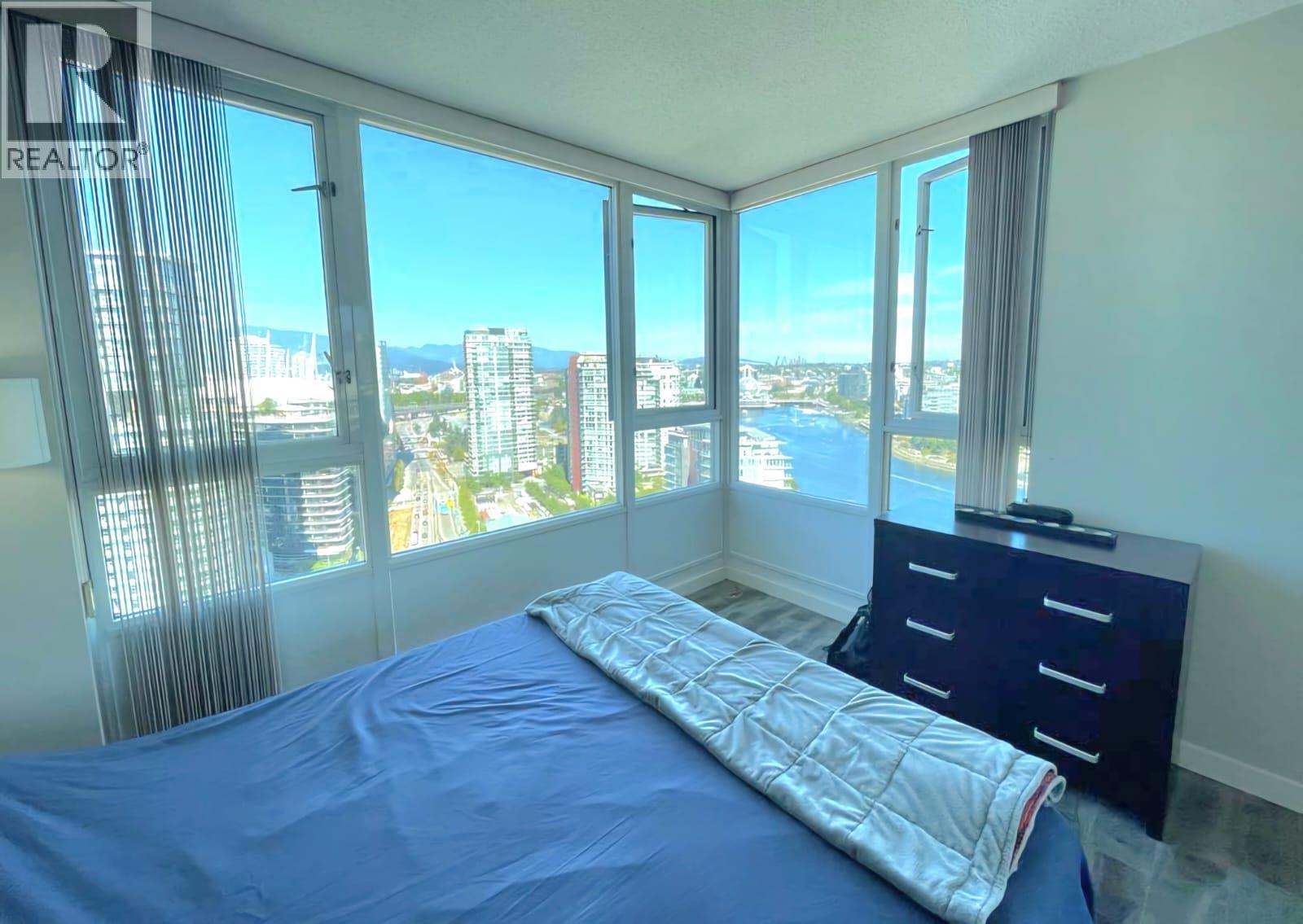 1033 Marinaside Crescent, Vancouver, British Columbia  V6Z 3A3 - Photo 8 - R3090241