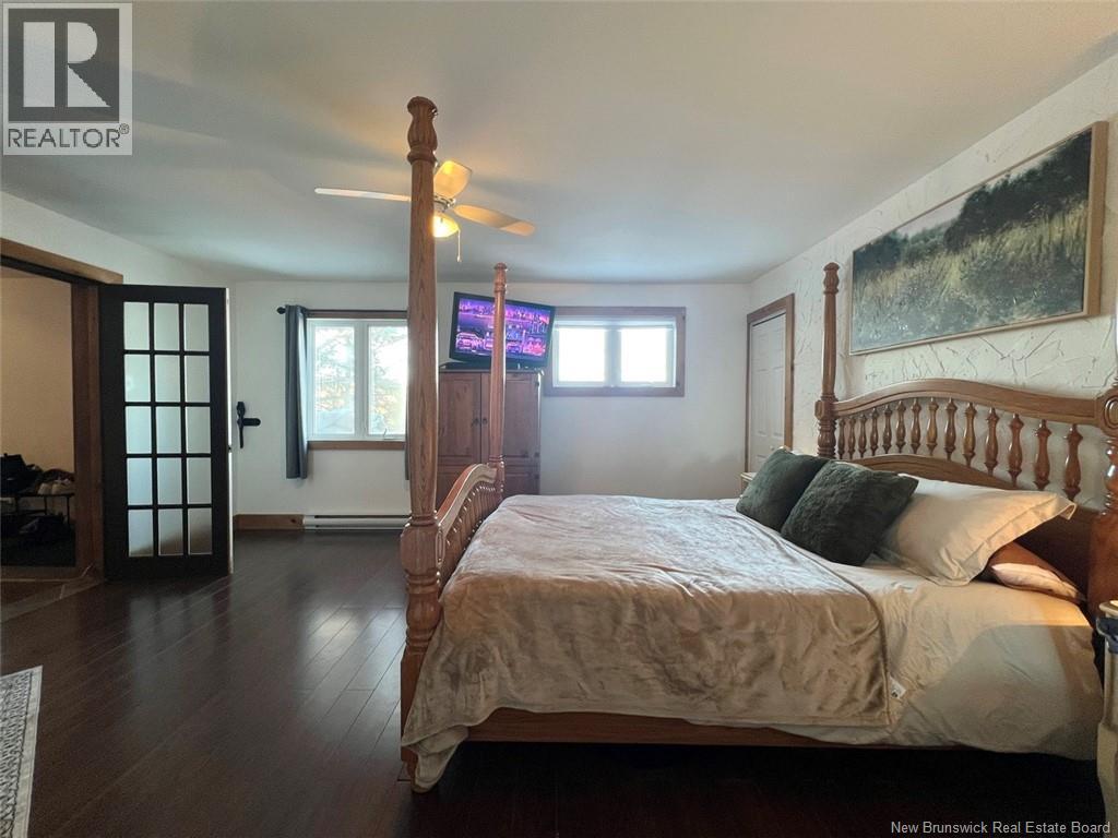 986 Du Poitou Street, Edmundston, New Brunswick  E3V 4J1 - Photo 10 - NB133668