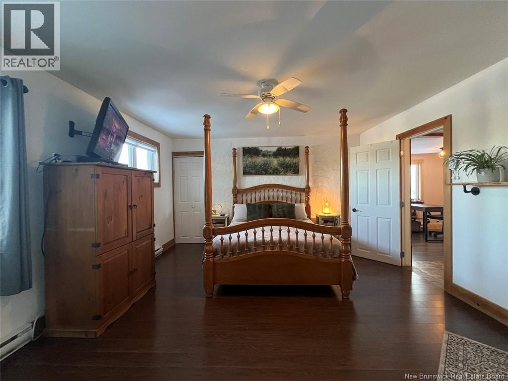 986 Du Poitou Street, Edmundston, New Brunswick  E3V 4J1 - Photo 13 - NB133668