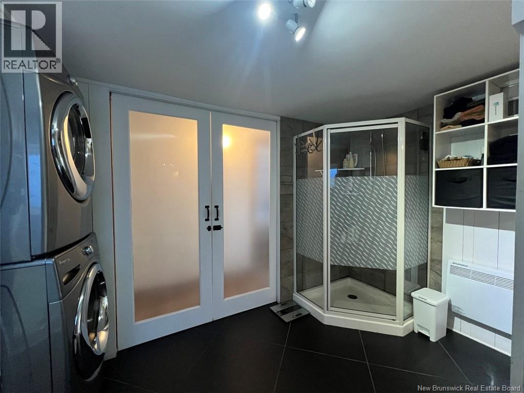 986 Du Poitou Street, Edmundston, New Brunswick  E3V 4J1 - Photo 18 - NB133668