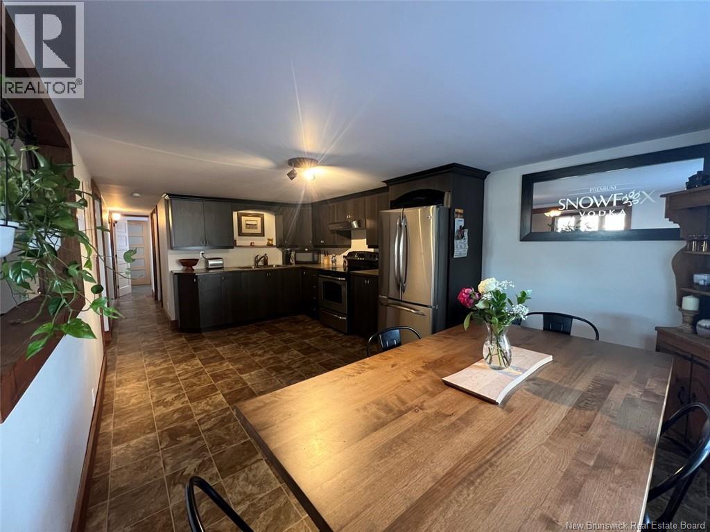 986 Du Poitou Street, Edmundston, New Brunswick  E3V 4J1 - Photo 3 - NB133668