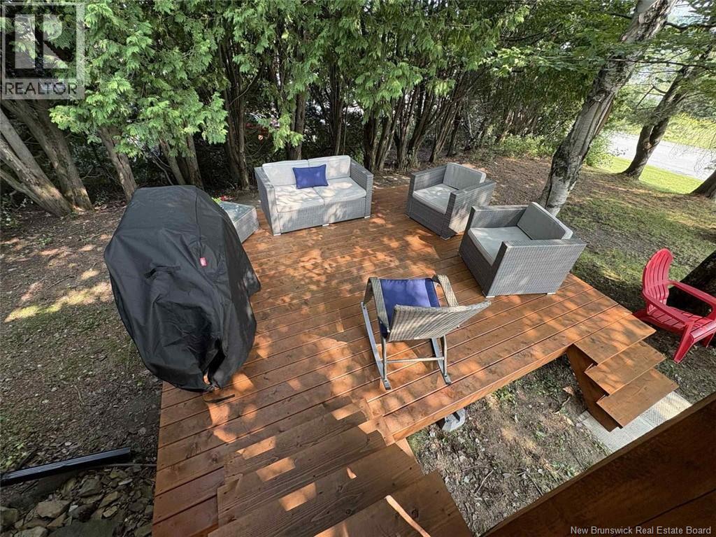 986 Du Poitou Street, Edmundston, New Brunswick  E3V 4J1 - Photo 32 - NB133668