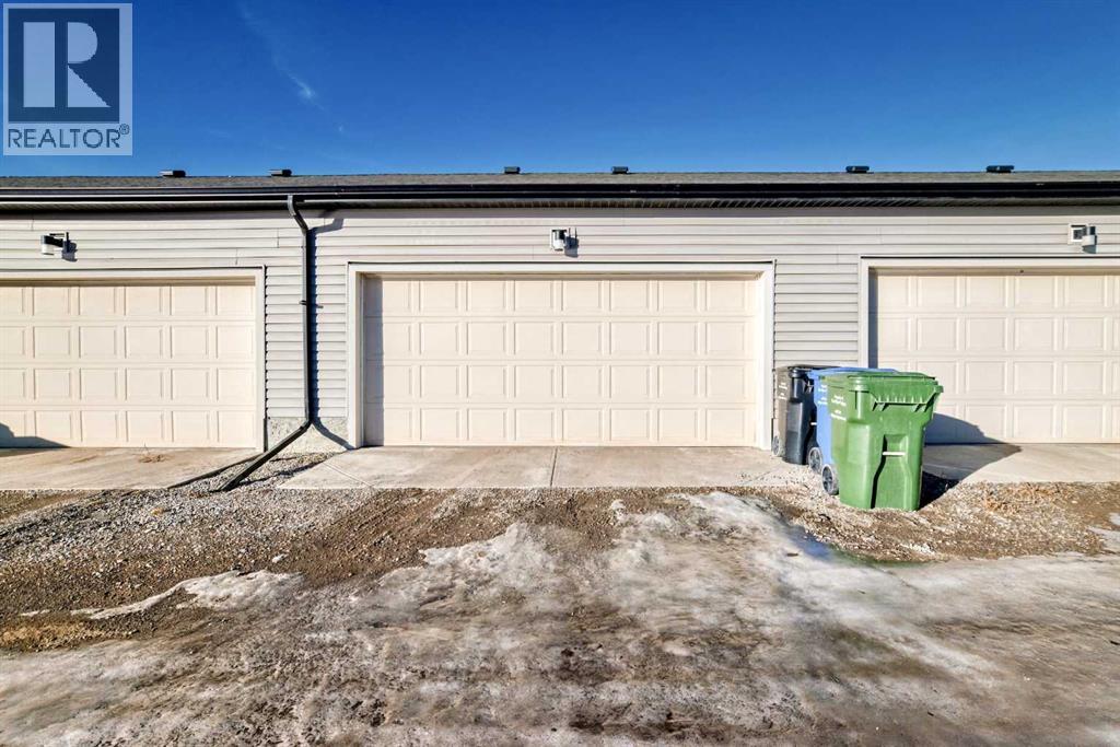 115 Wolf Hollow Park Se, Calgary, Alberta  T2X 4M8 - Photo 44 - A2280664
