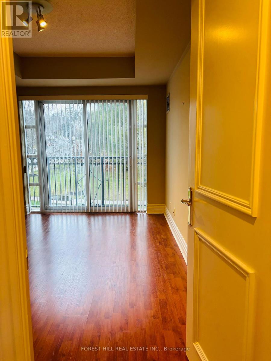 214 - 10 Old York Mills Road, Toronto, Ontario  M2P 2G4 - Photo 8 - C12793828