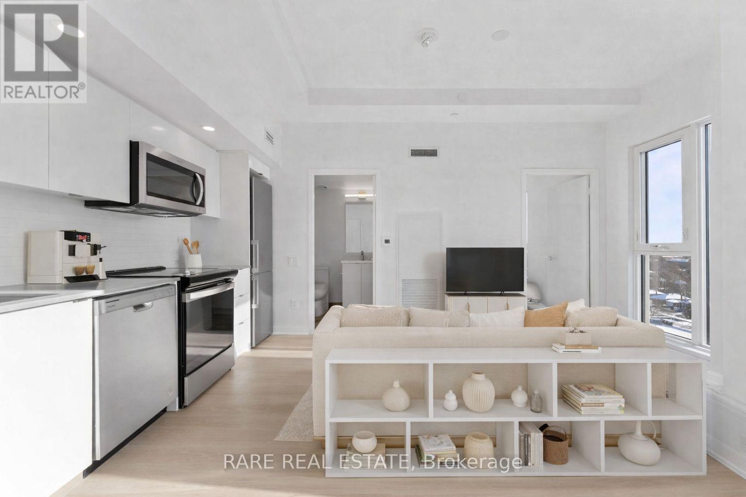 1216 - 500 Wilson Avenue, Toronto, Ontario  M3H 0E5 - Photo 2 - C12793888