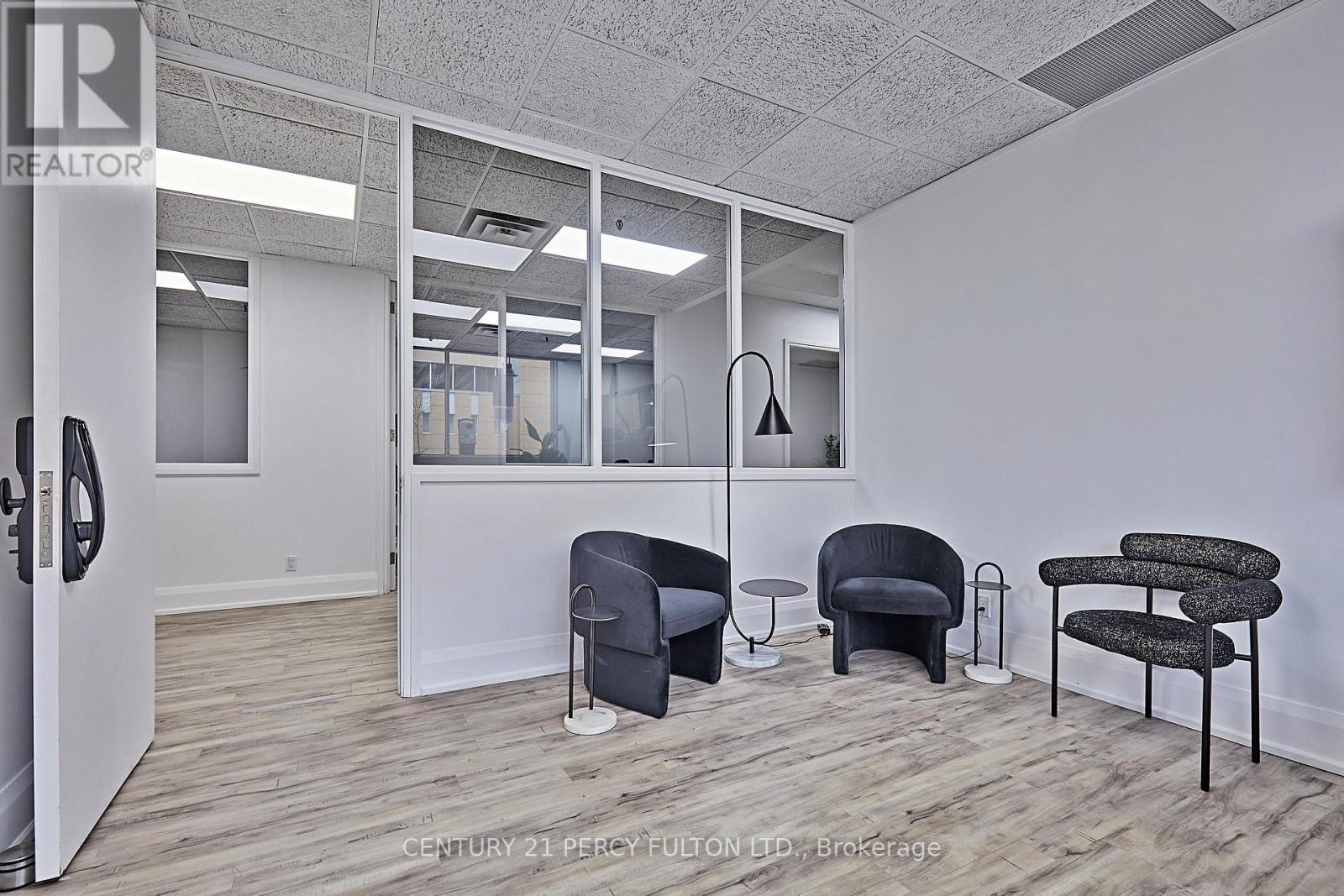 112 - 50 Richmond Street E, Oshawa, Ontario  L1G 7C7 - Photo 36 - E12793786