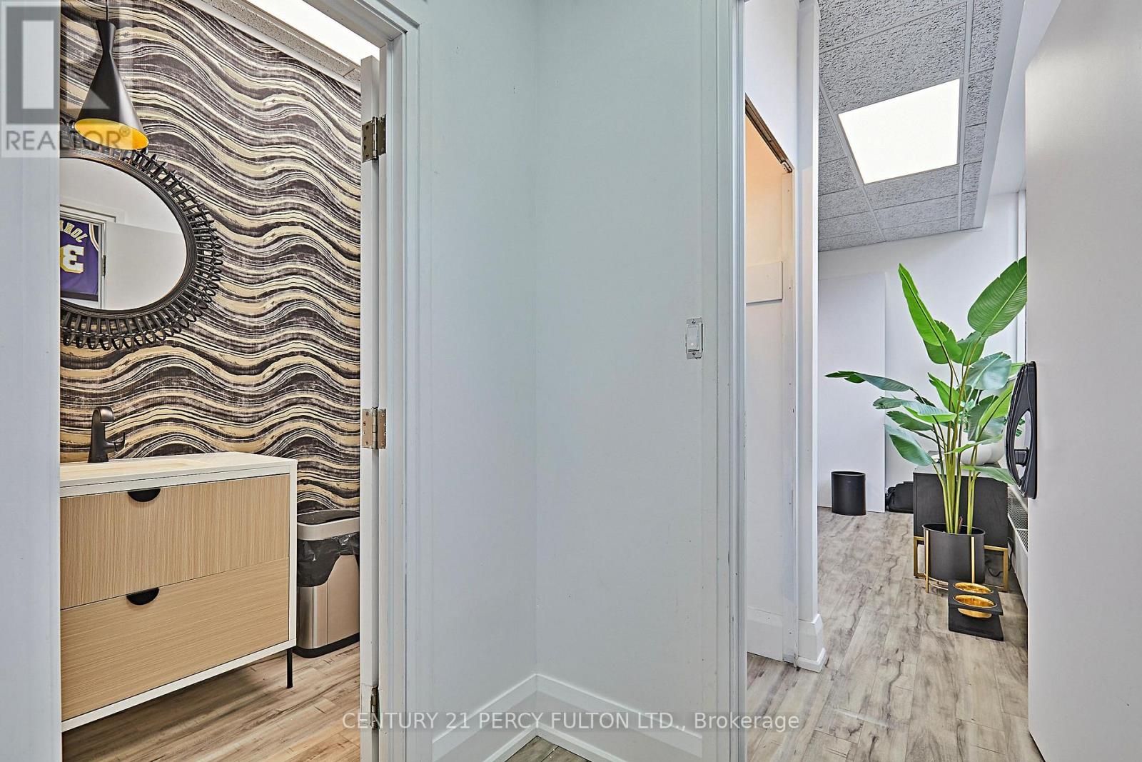 112 - 50 Richmond Street E, Oshawa, Ontario  L1G 7C7 - Photo 48 - E12793786