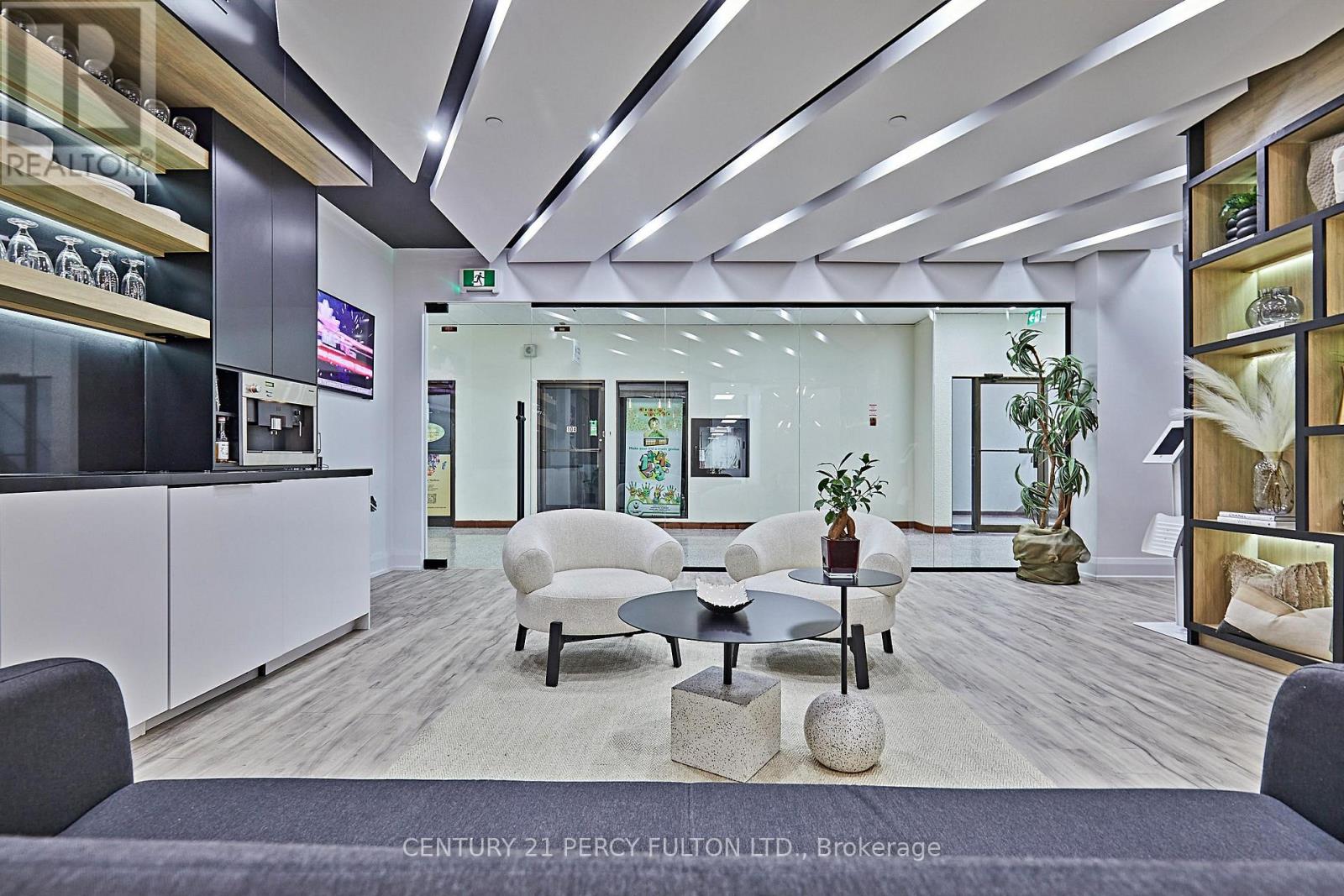 112 - 50 Richmond Street E, Oshawa, Ontario  L1G 7C7 - Photo 6 - E12793786