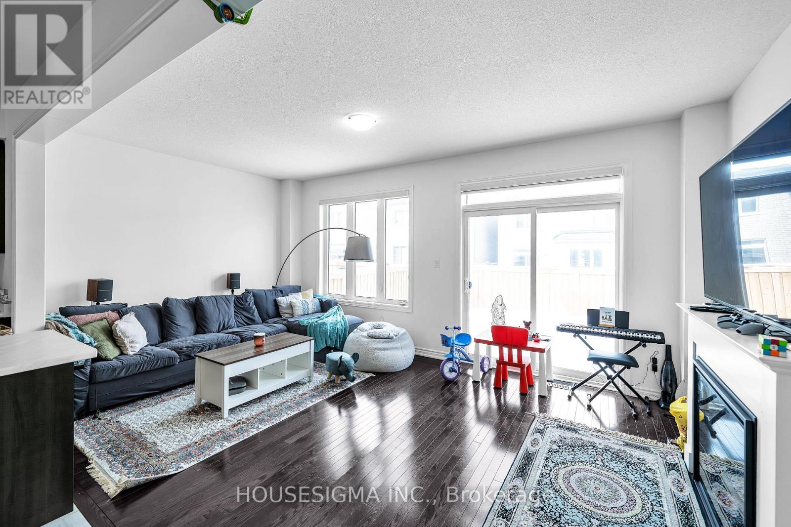 98 Ogston Crescent E, Whitby, Ontario  L1N 9Y8 - Photo 4 - E12793800