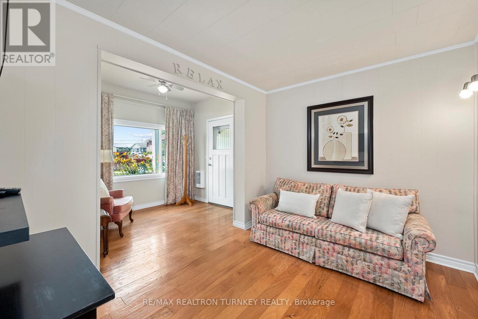 15 North Water Street, Kawartha Lakes, Ontario  K0M 1K0 - Photo 18 - X12663922