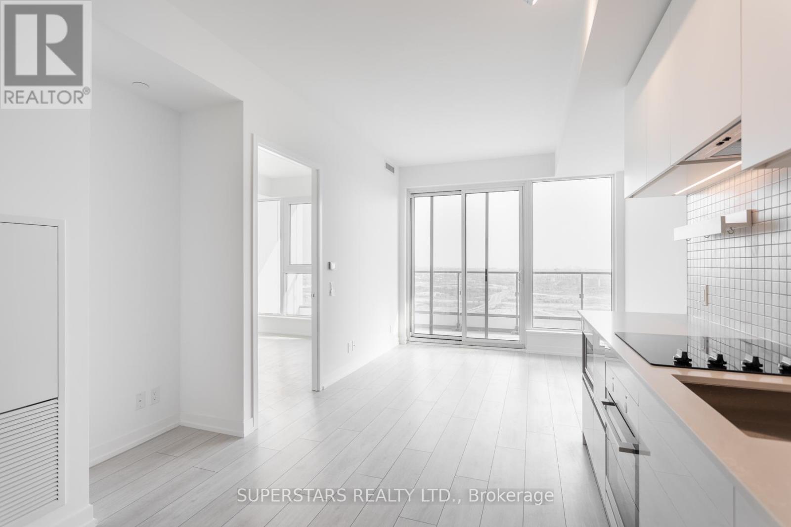 4505 - 5 Buttermill Avenue, Vaughan, Ontario L4K 0J5 - Photo 6 - N12793862