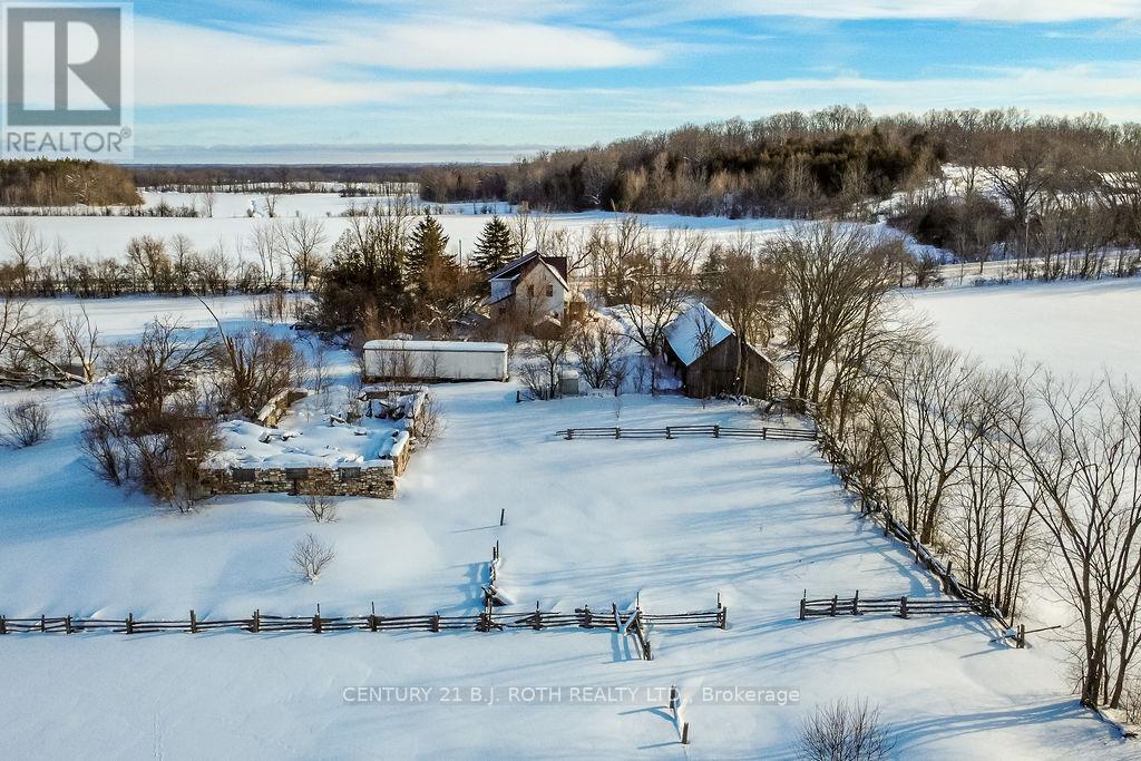 2448 Town Line, Oro-Medonte, Ontario  L0K 1E0 - Photo 17 - S12793826