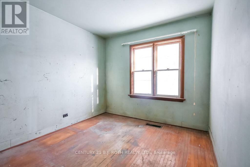 2448 Town Line, Oro-Medonte, Ontario  L0K 1E0 - Photo 25 - S12793826