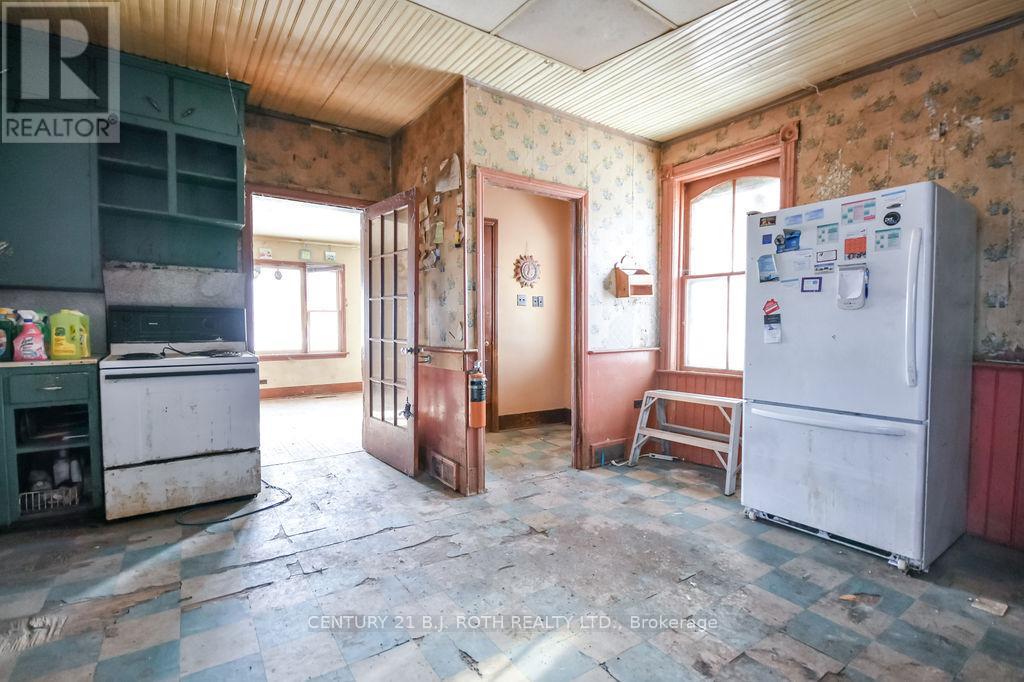 2448 Town Line, Oro-Medonte, Ontario  L0K 1E0 - Photo 27 - S12793826