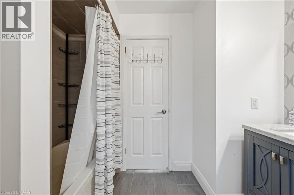 2 Jeanette Avenue, Grimsby, Ontario  L3M 5B4 - Photo 26 - 40805610